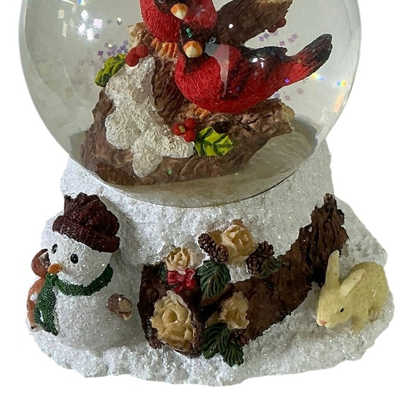 Cracker Barrel Vintage Musical Snow Globe White Christmas Song Cardinal Red Bird - Picture 7 of 16